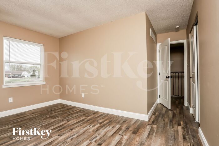 Building Photo - 2835 Pinebrook Ct