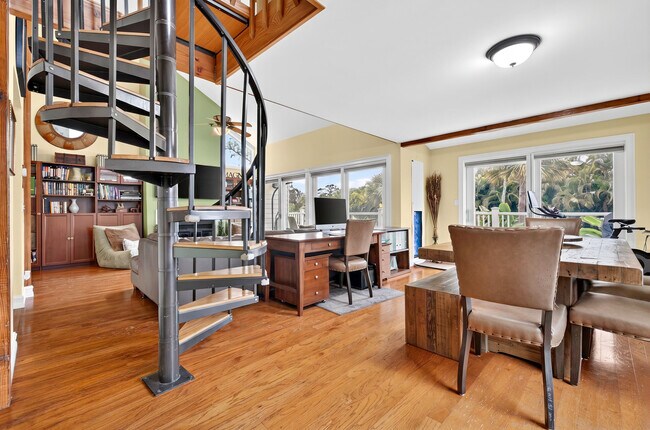 Building Photo - 13074 La Mirada Cir