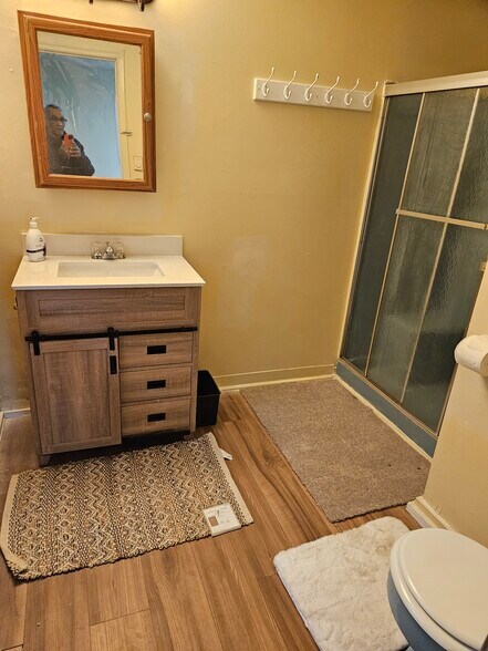 Building Photo - 8838 Cloudcrest Dr