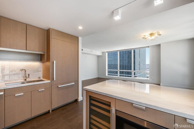 Building Photo - 488 Folsom St