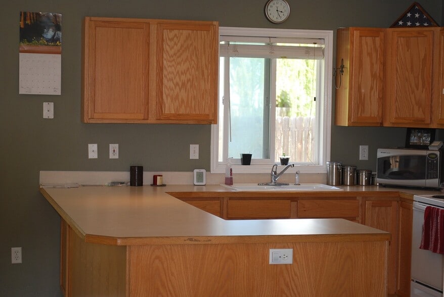 Building Photo - 2108 S Linda Vista Pl