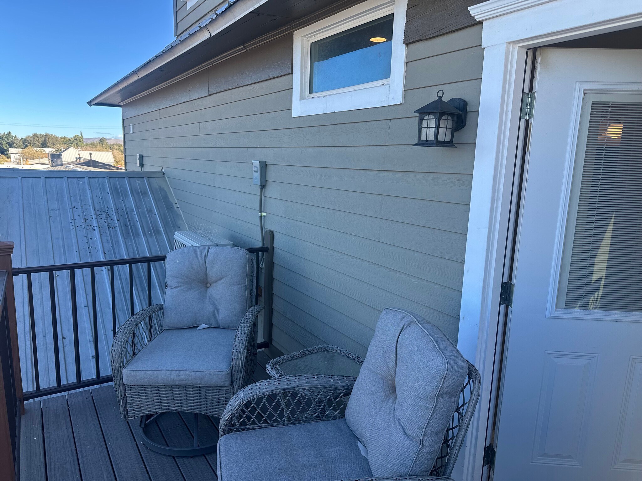 Building Photo - 1309 Michigan Ave