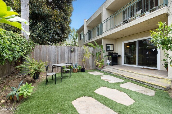 Building Photo - 6482 Cavalleri Rd