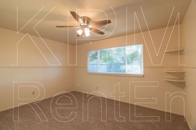 Building Photo - 9209 Fitzpatrick Cir