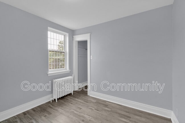 Building Photo - 12 E Depew Ave
