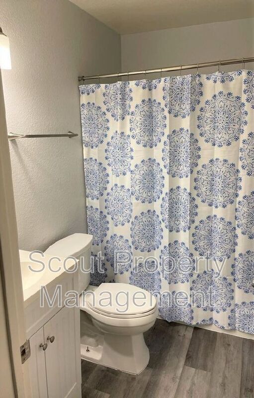 Building Photo - 663 Diamond Way