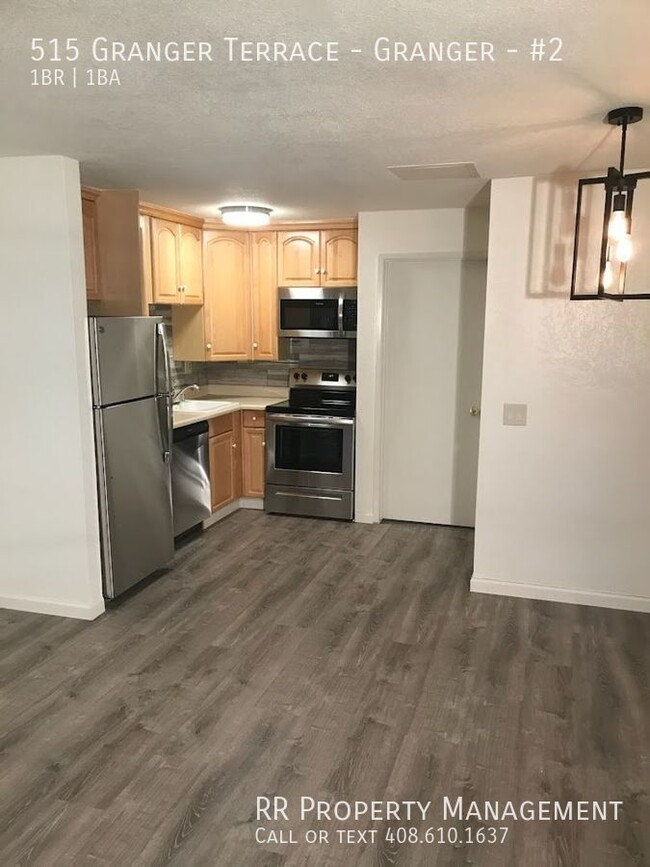 Building Photo - Remodeled 1x1 in Convenient Sunnyvale Loca...