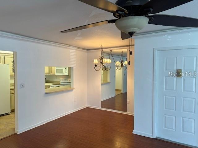 Building Photo - 1261 Pine Ridge Cir W