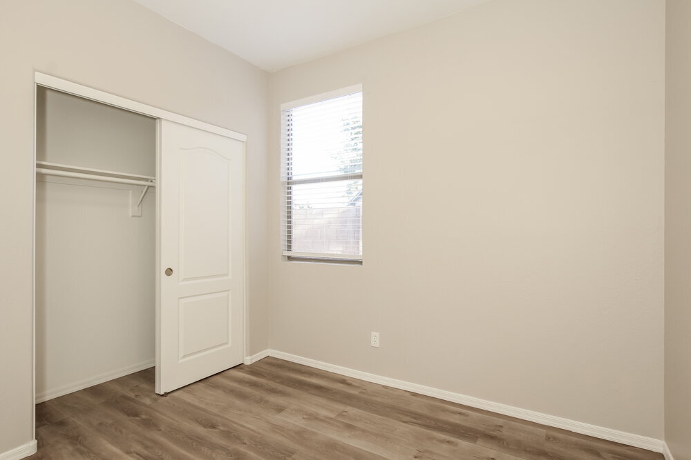 Building Photo - 8713 N 58th Ln