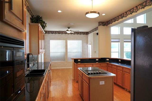 Building Photo - 2416 Geiberger Dr
