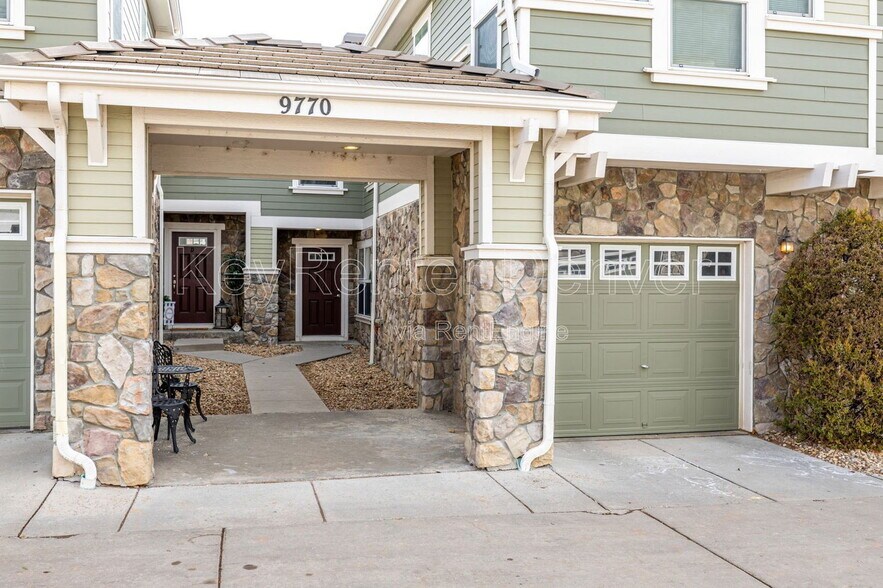 Building Photo - 9770 Mayfair St