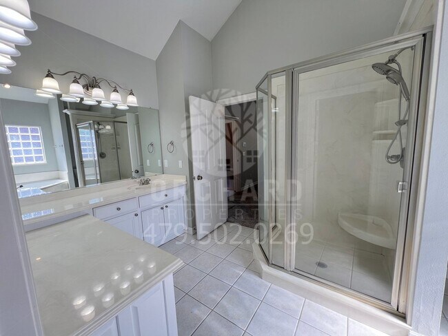 Building Photo - Single Family Home | Tontitown, AR | Stunning Home with Separate Shop