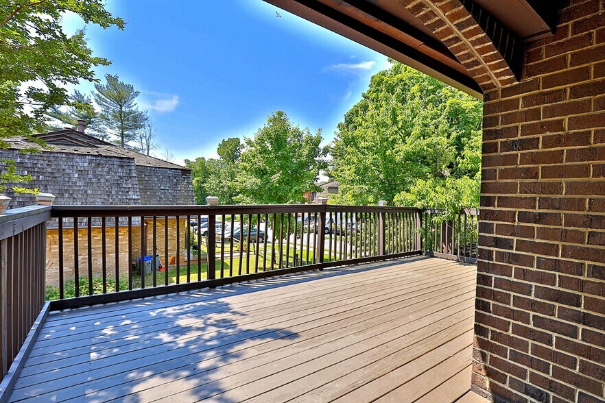 Building Photo - 4912 Herkimer St