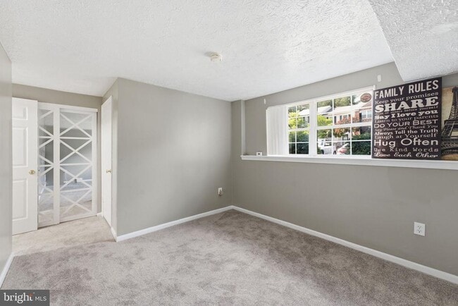 Building Photo - 10703 Campus Way S