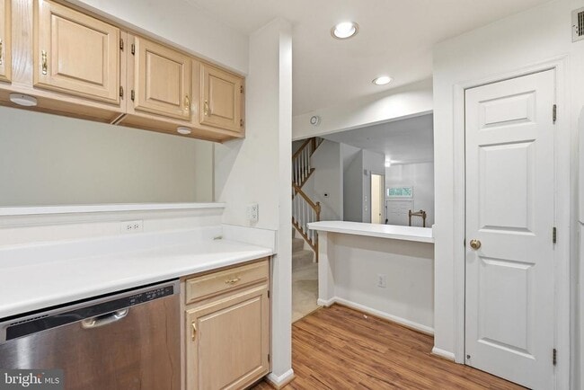 Building Photo - 1414 Park Garden Ln
