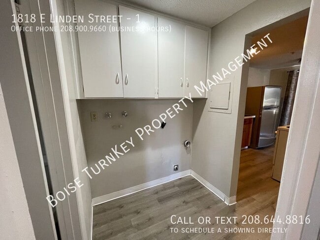 Building Photo - 1818 E Linden St