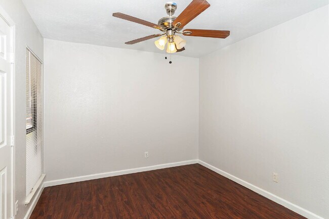 Building Photo - Charming 3-Bedroom Home in Fort Worth