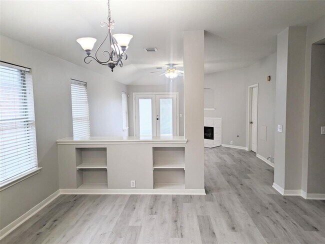 Building Photo - 11906 Sonora Springs Dr