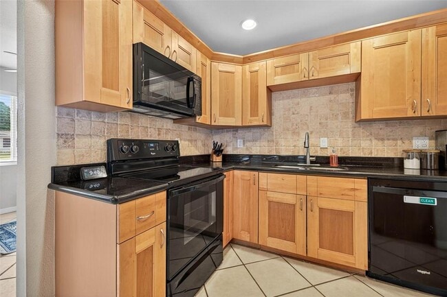 Building Photo - 1334 59th St N