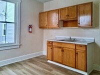 Building Photo - Updated 2 Bedroom Apartment FOR RENT in Bridgeton NJ $1350