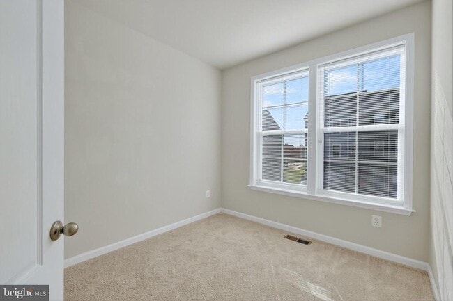 Building Photo - 1023 Flester Ln