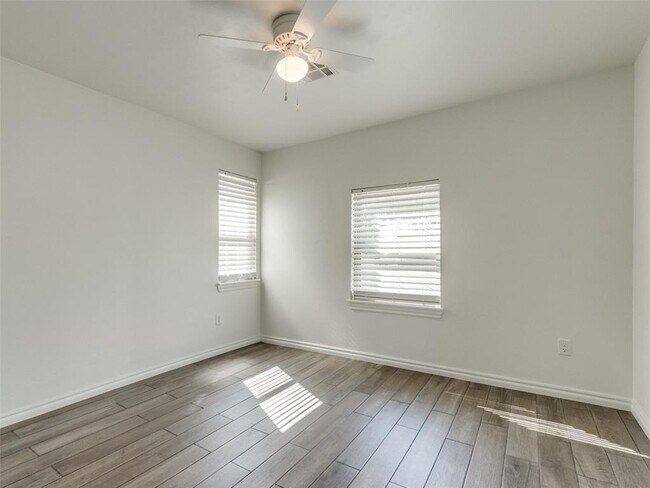 Building Photo - 4101 N Hammond Ave