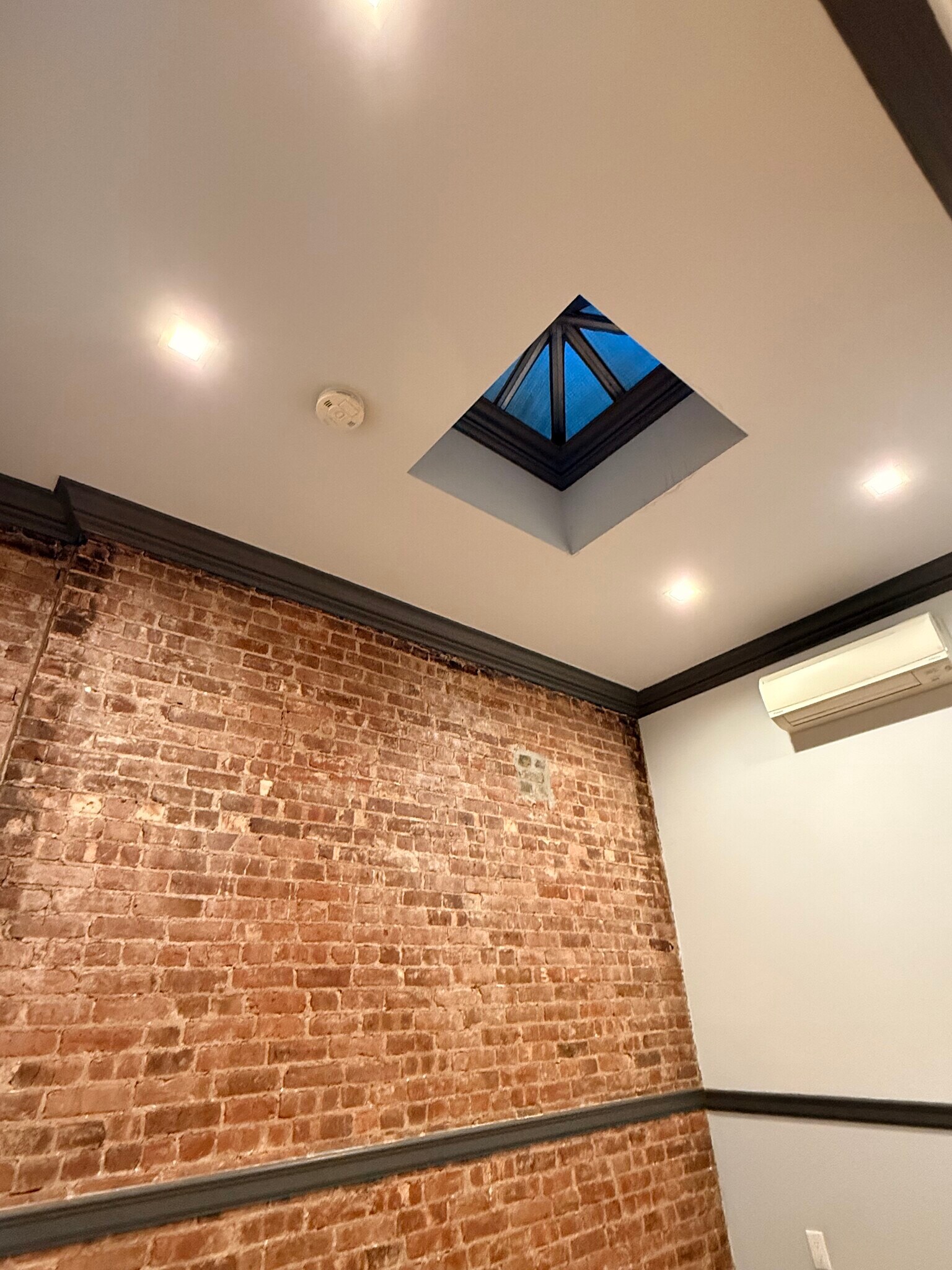 Building Photo - 133 23rd St