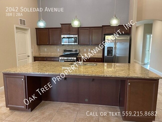 Building Photo - 2042 N Soledad Ave