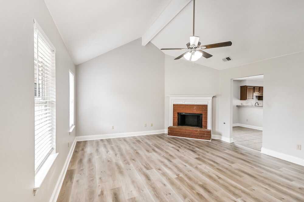 Building Photo - 3030 Caitlynn Cir S