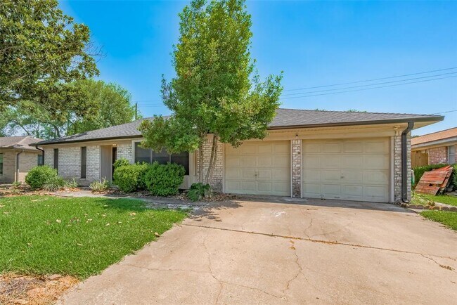 Building Photo - 9922 Carlow Ln