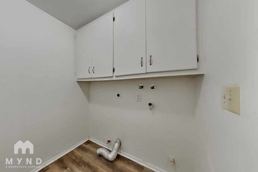 Building Photo - 4102 W Camino Acequia