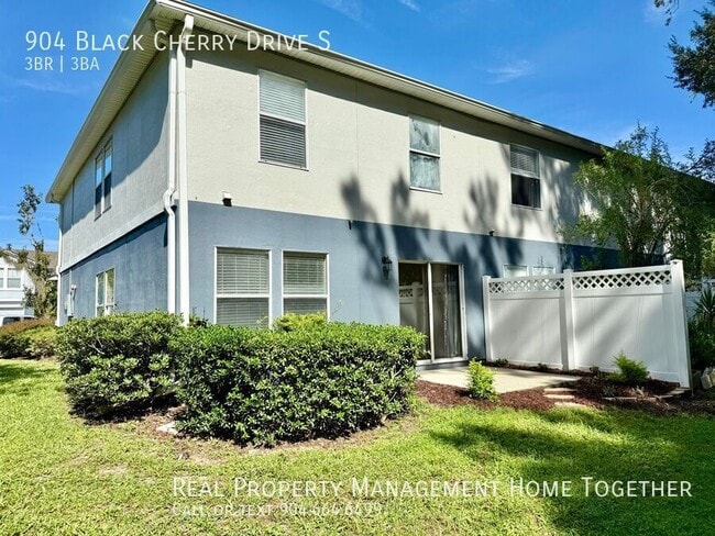 Building Photo - 904 Black Cherry Dr S