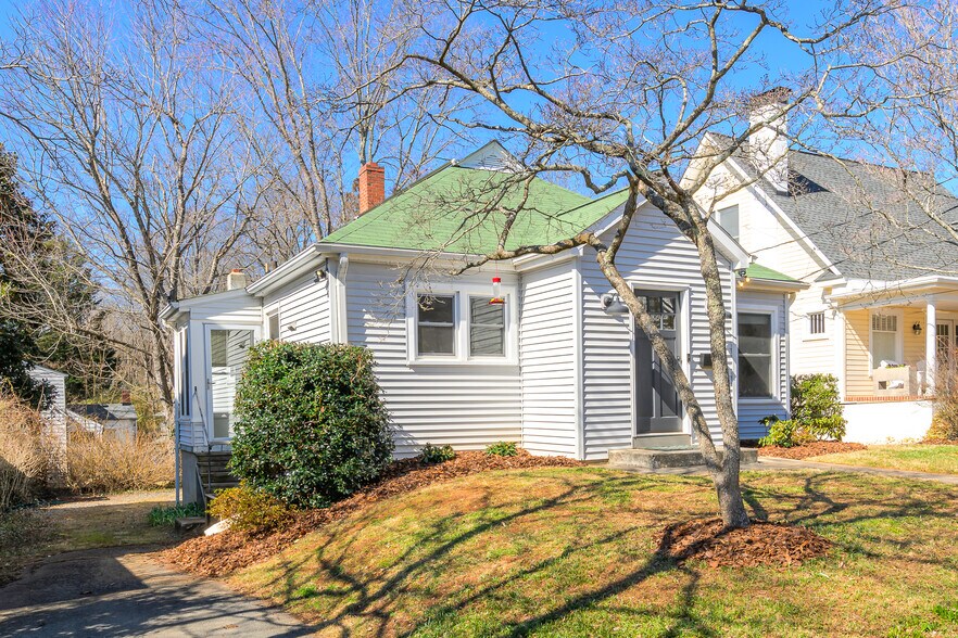 Building Photo - 306 Horace Mann Ave