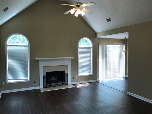 Building Photo - 3041 Andora Drive SW