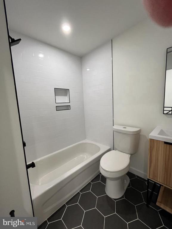 Building Photo - 2117 N 8th St