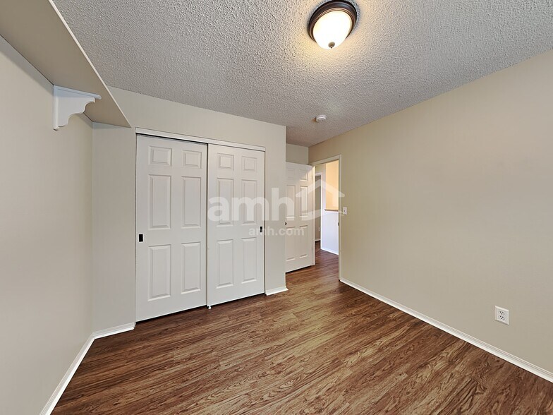 Building Photo - 6616 Monaco Way