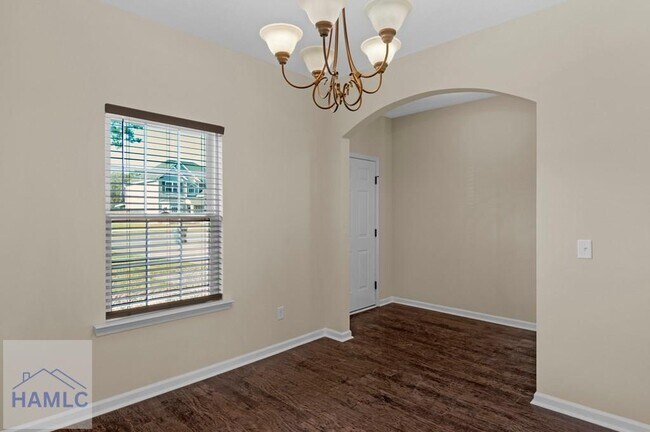 Building Photo - 469 Archie Way