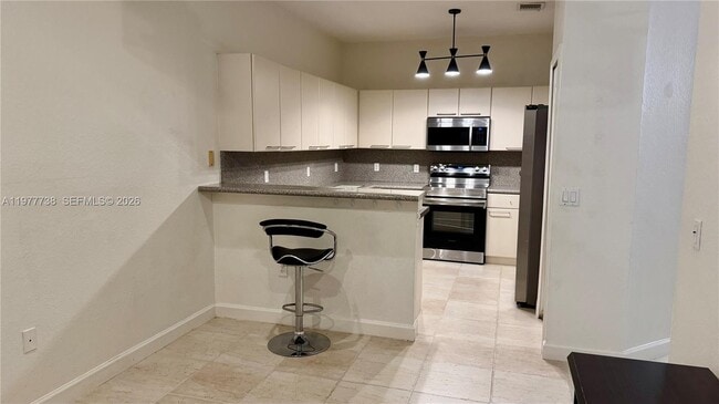 Building Photo - 2018 Shoma Dr