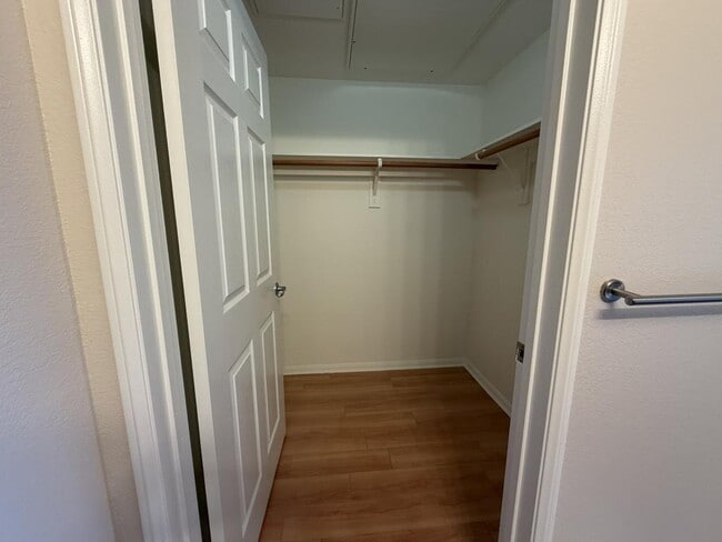 Building Photo - 350 K St