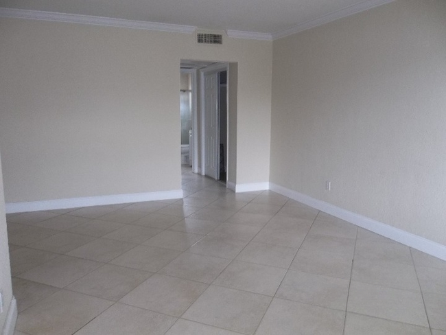 Building Photo - 1450 Atlantic Shores Blvd