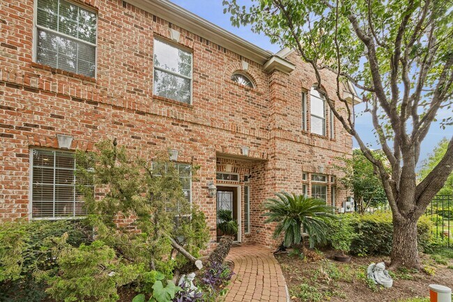 Building Photo - 13507 Brookbluff Ln