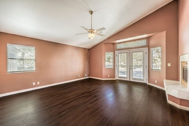 Building Photo - 3 Bed room Pool home in Desert Shores