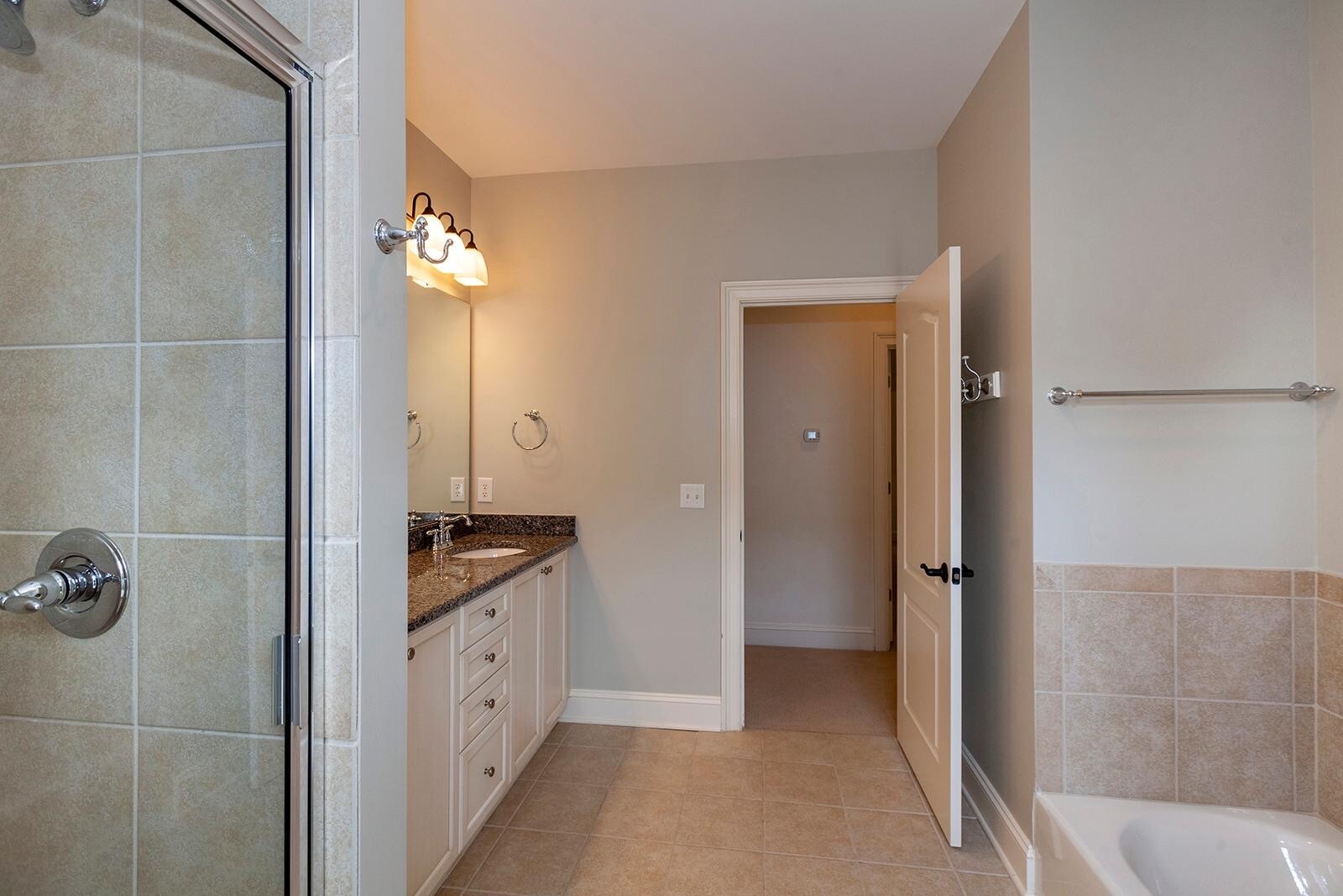 Building Photo - 8819 Provence Village Lane
