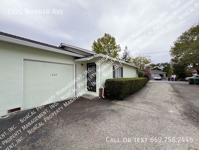 Building Photo - 1325 Warner Ave