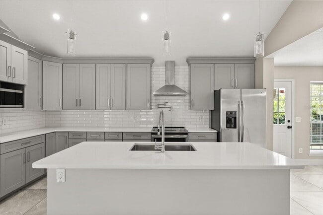 Building Photo - 1509 Red Oak Ct