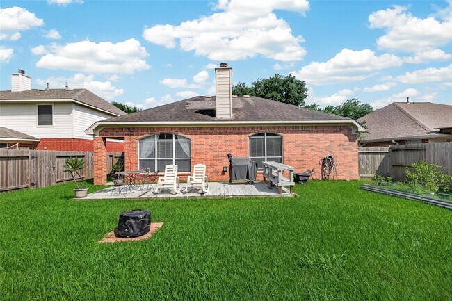 Building Photo - 20822 Figurine Ct