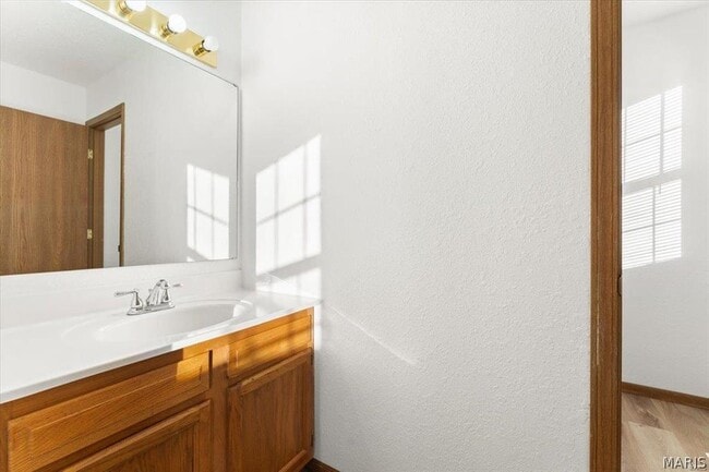 Building Photo - 132 Clinton Hill Dr