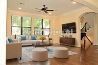 Building Photo - 615 W 27th St