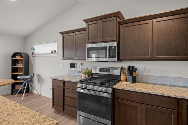 Building Photo - 3613 Carnelian St