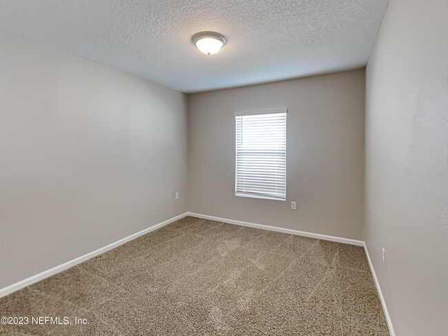 Building Photo - 11381 John Rutledge Pl
